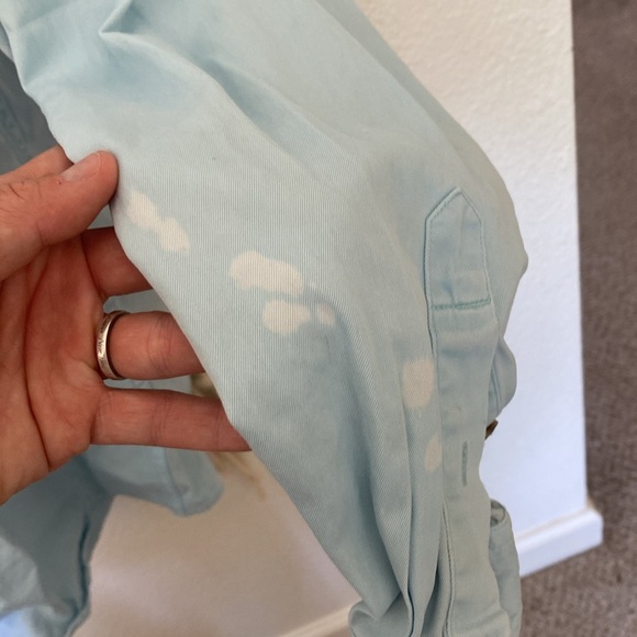 Ariat Light Blue Button-Up Shirt medium - Picture 6 of 7